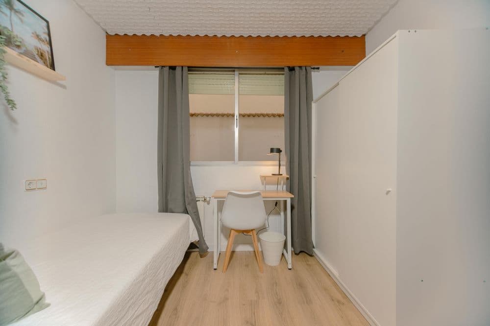 Room in Valencia