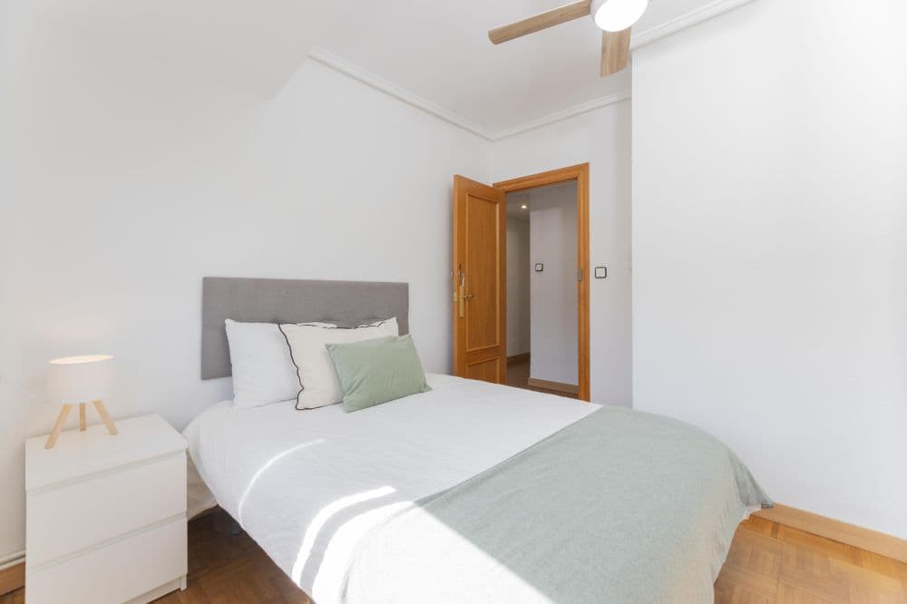 Room in Valencia