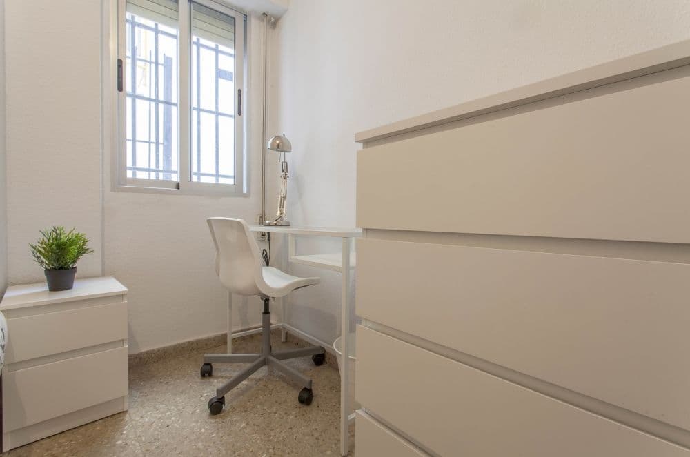 Private room in Valencia photo 2
