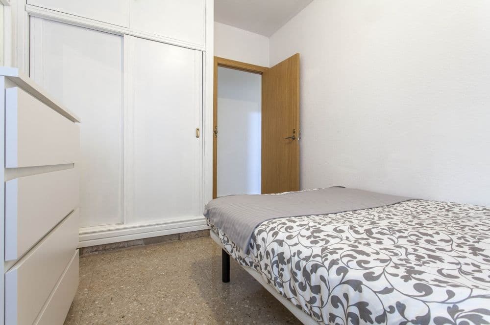 Private room in Valencia photo 3
