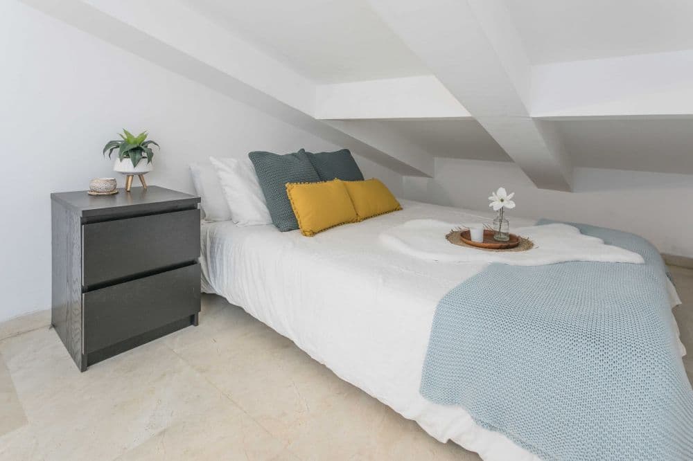 Private room in Madrid photo 3
