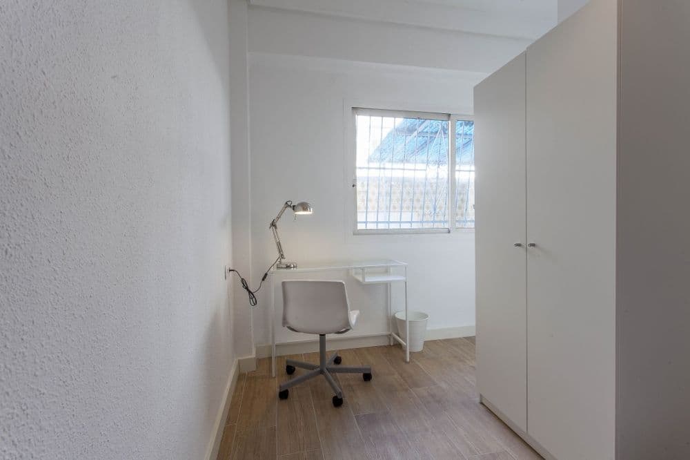 Private room in Valencia photo 3