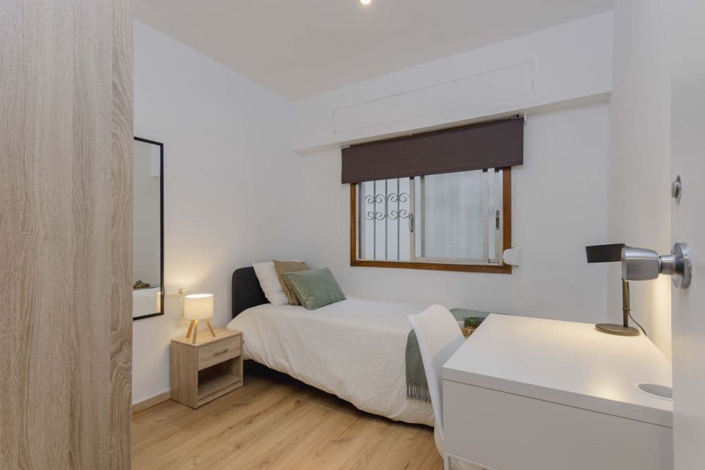 Room in Valencia