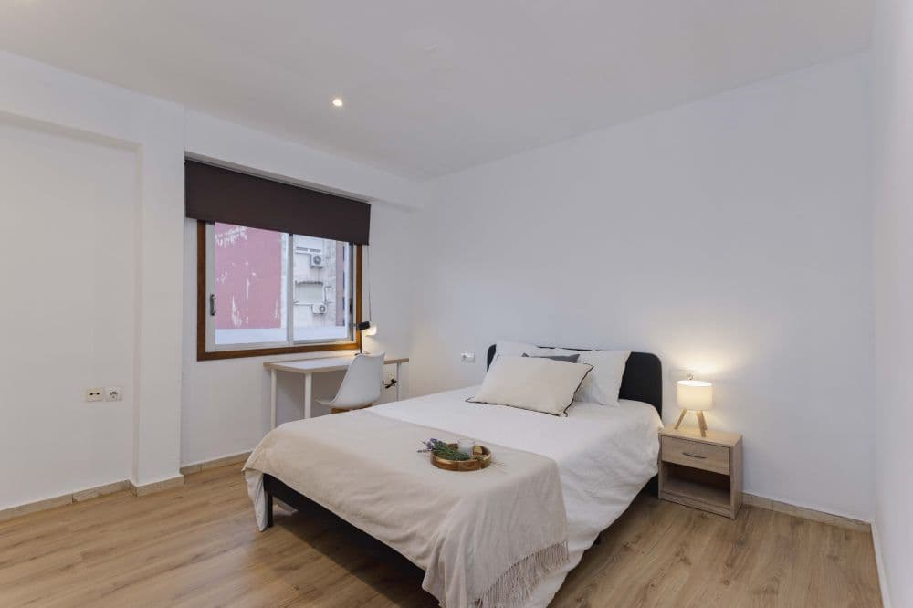 Private room in Valencia photo 2