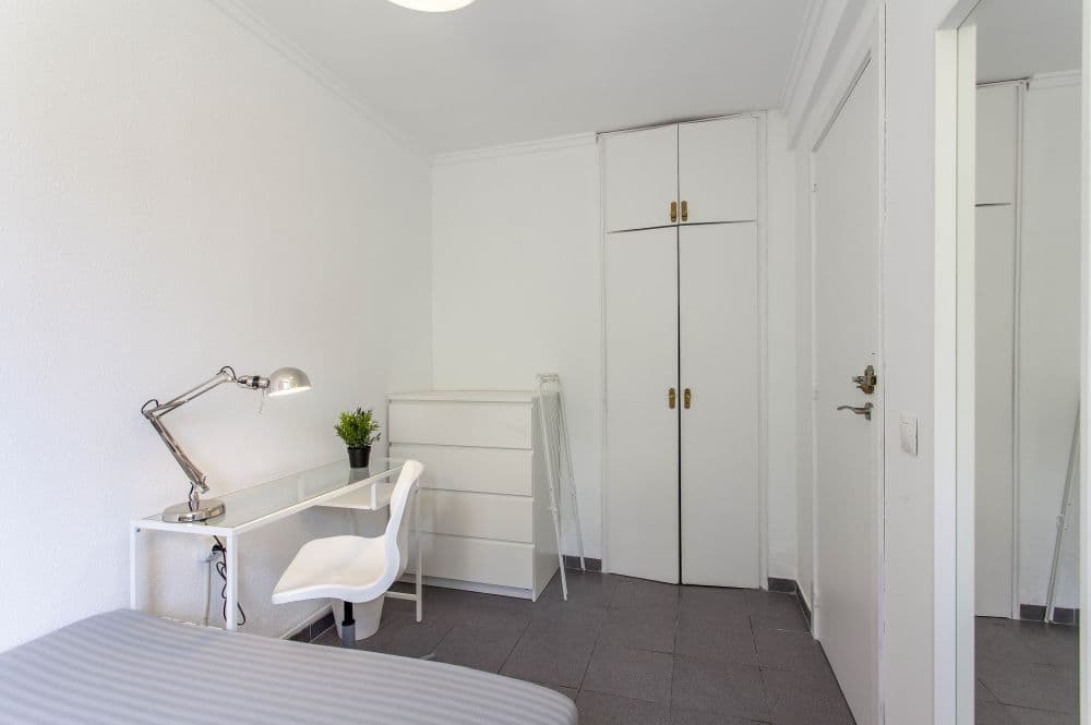 Private room in Valencia photo 4