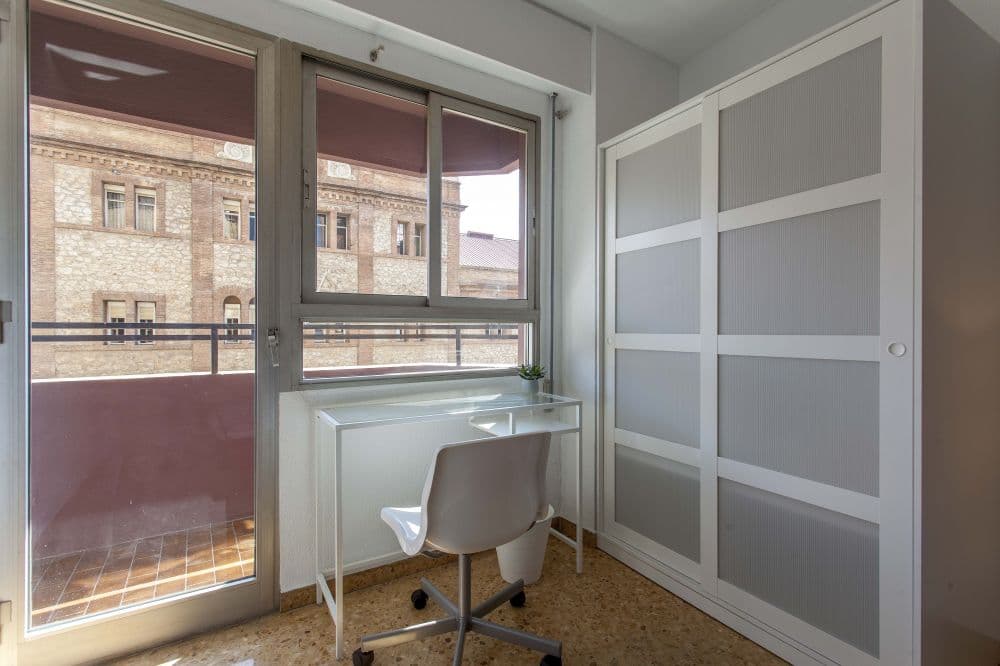 Private room in Valencia photo 2