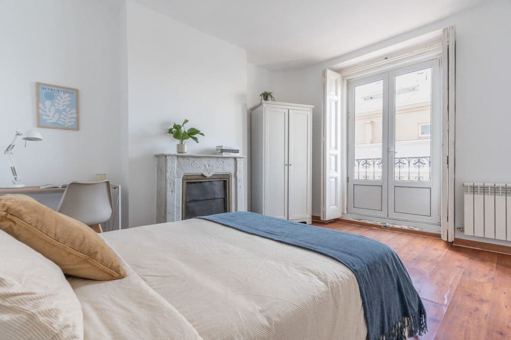 Private room in Madrid photo 2