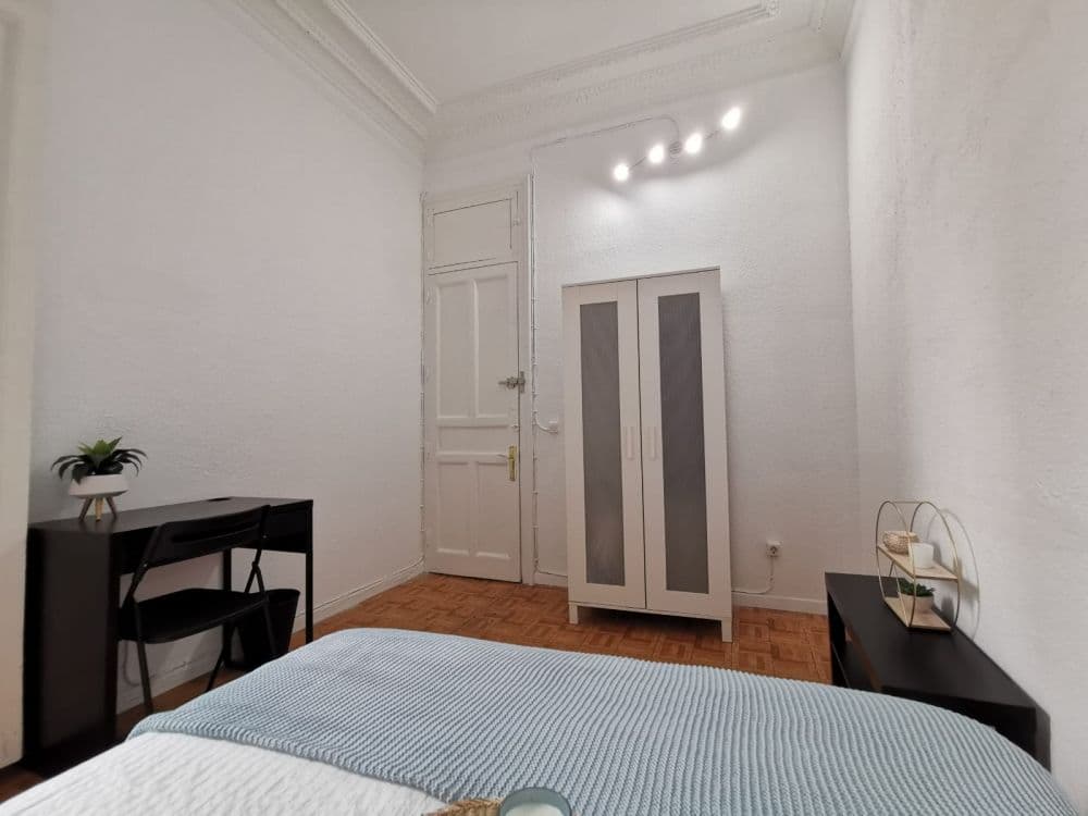 Stanza privata a Madrid photo 3