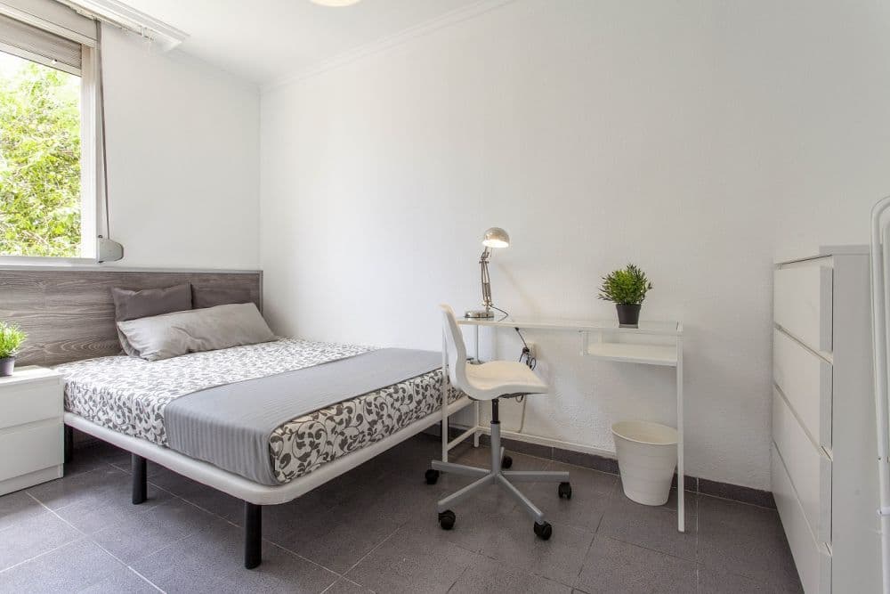Room in Valencia