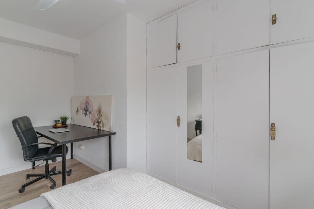 Private room in Madrid photo 5