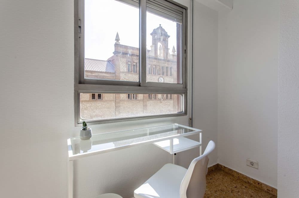 Private room in Valencia photo 2