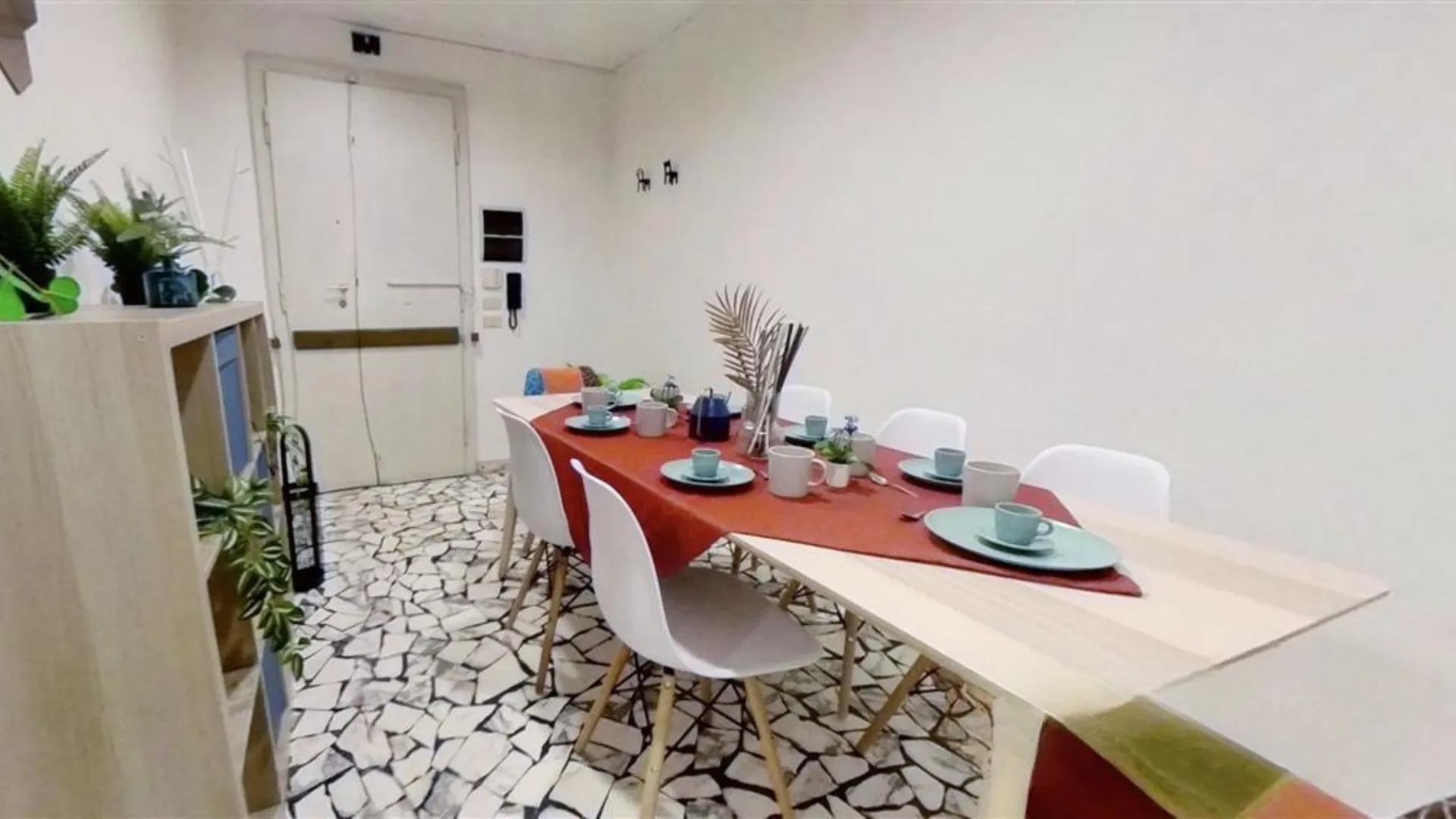 Kitchen 1