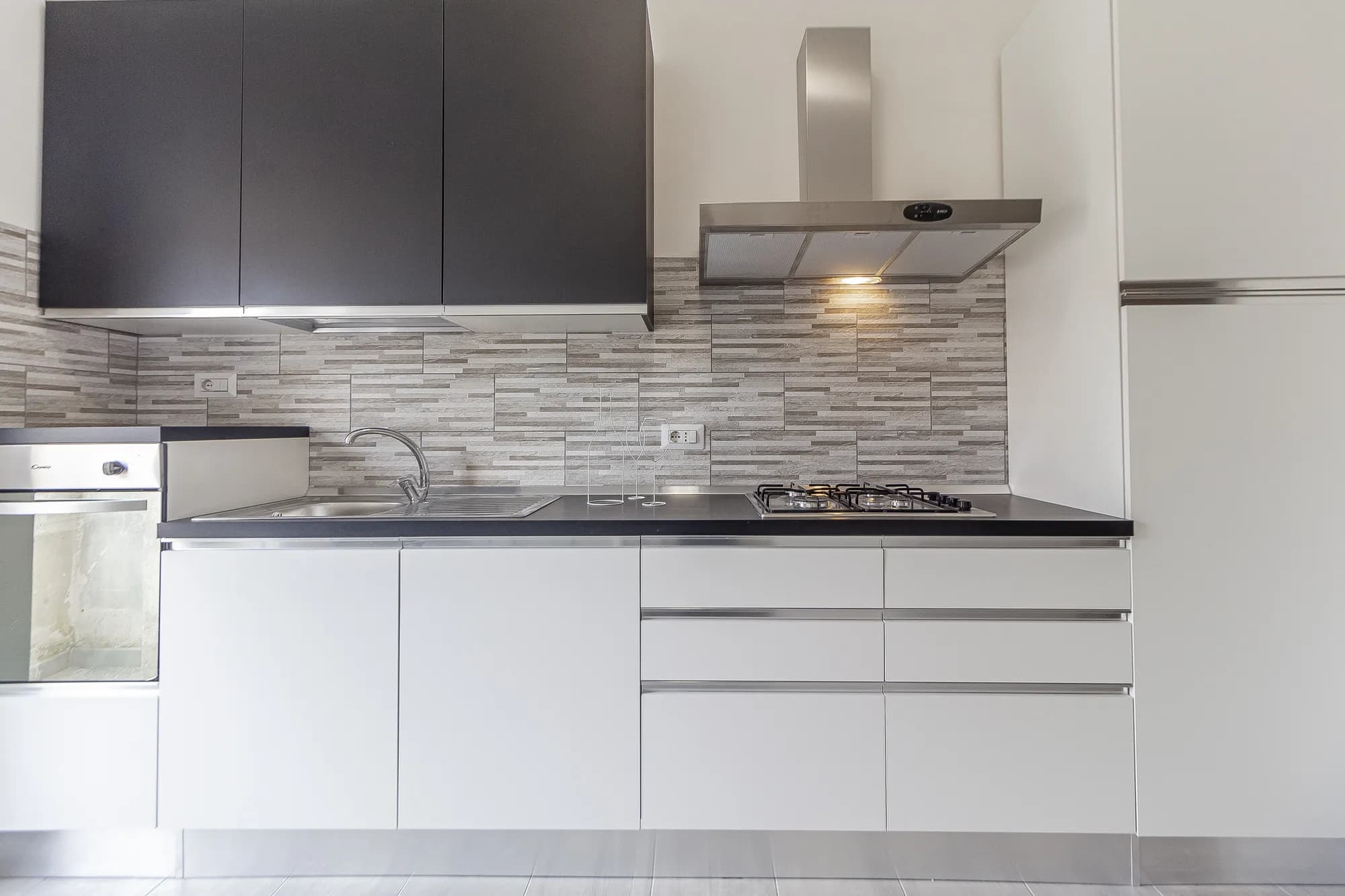 Kitchen 4