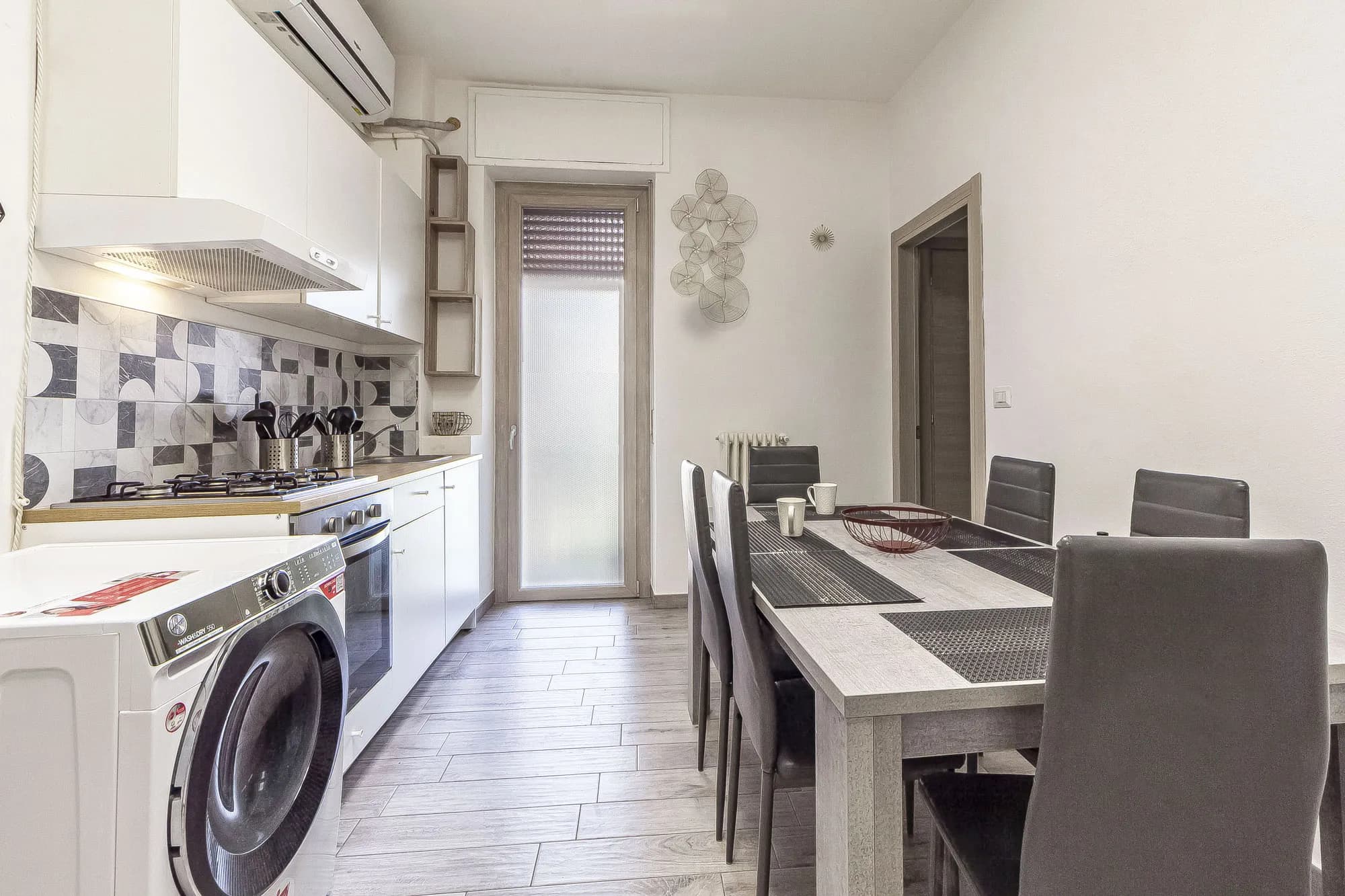 Kitchen 2