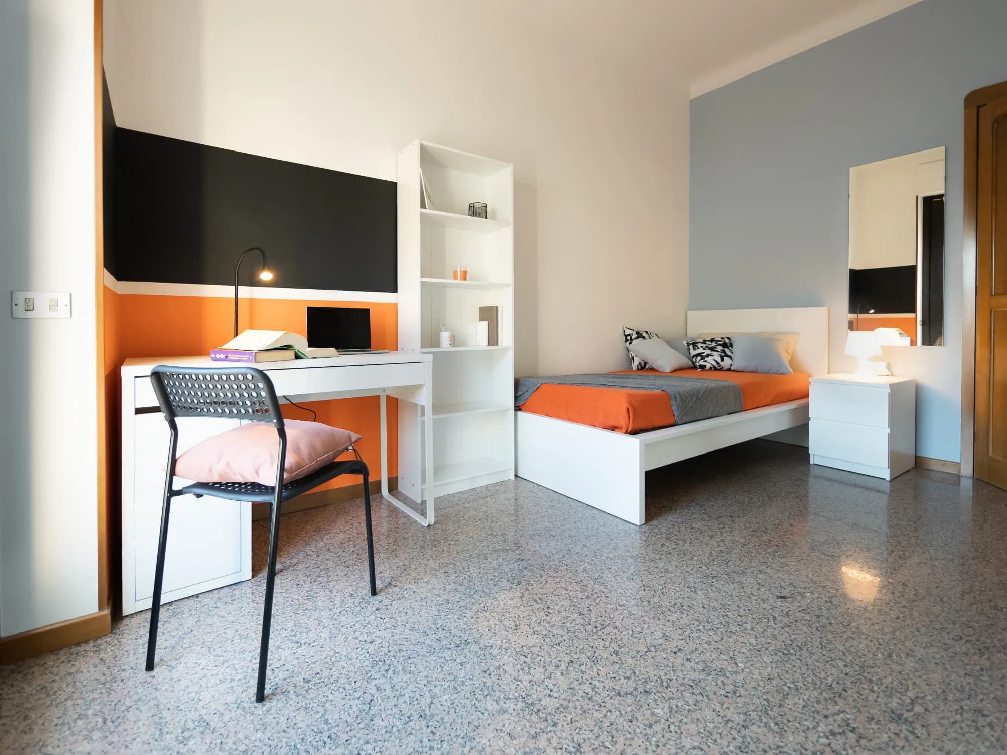 Room in Lecco
