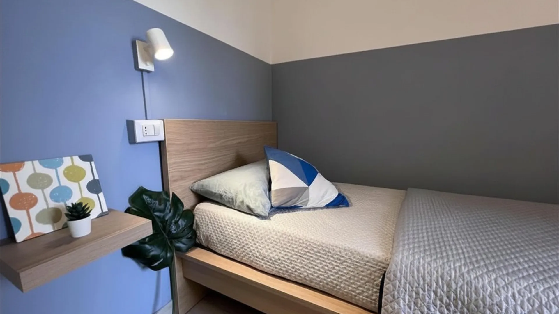 Room in Milan