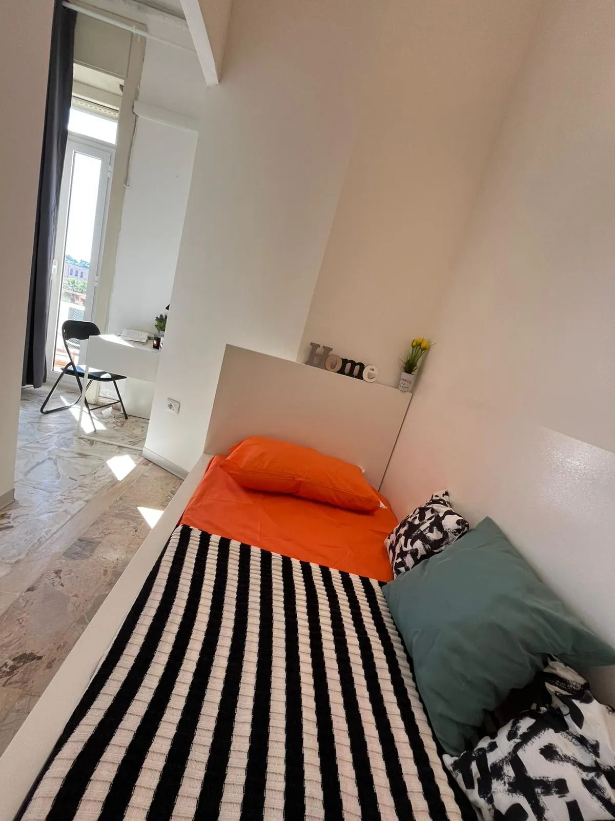 Private room in Cagliari photo 3