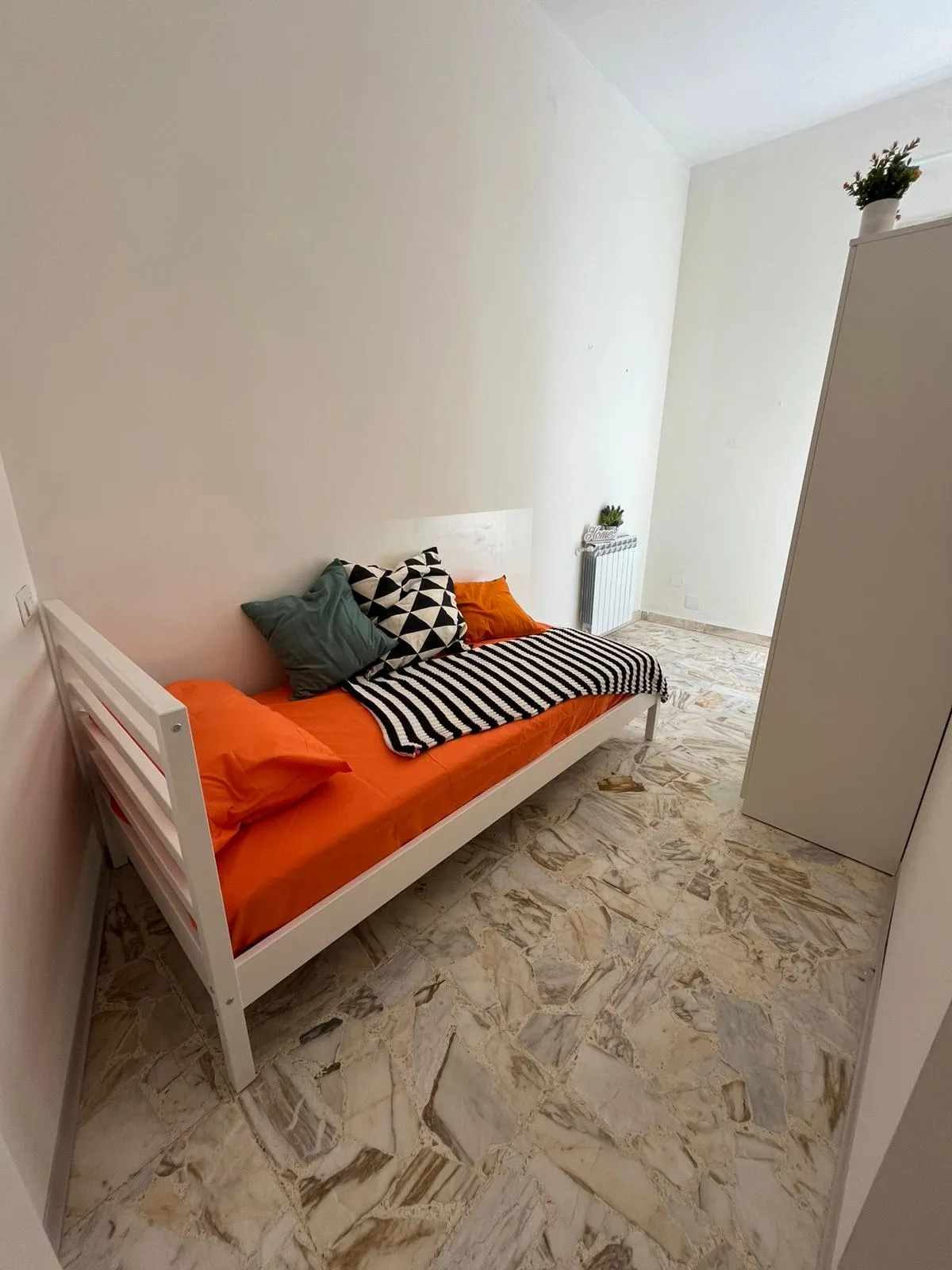 Stanza privata a Cagliari photo 3