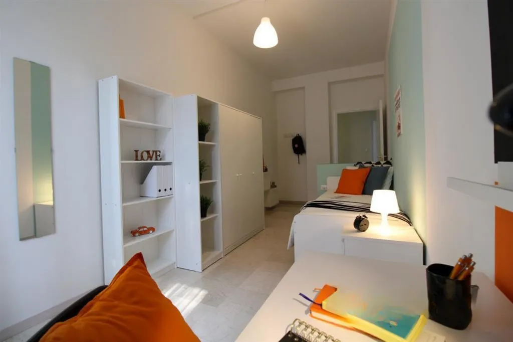 Private room in Bologna photo 2