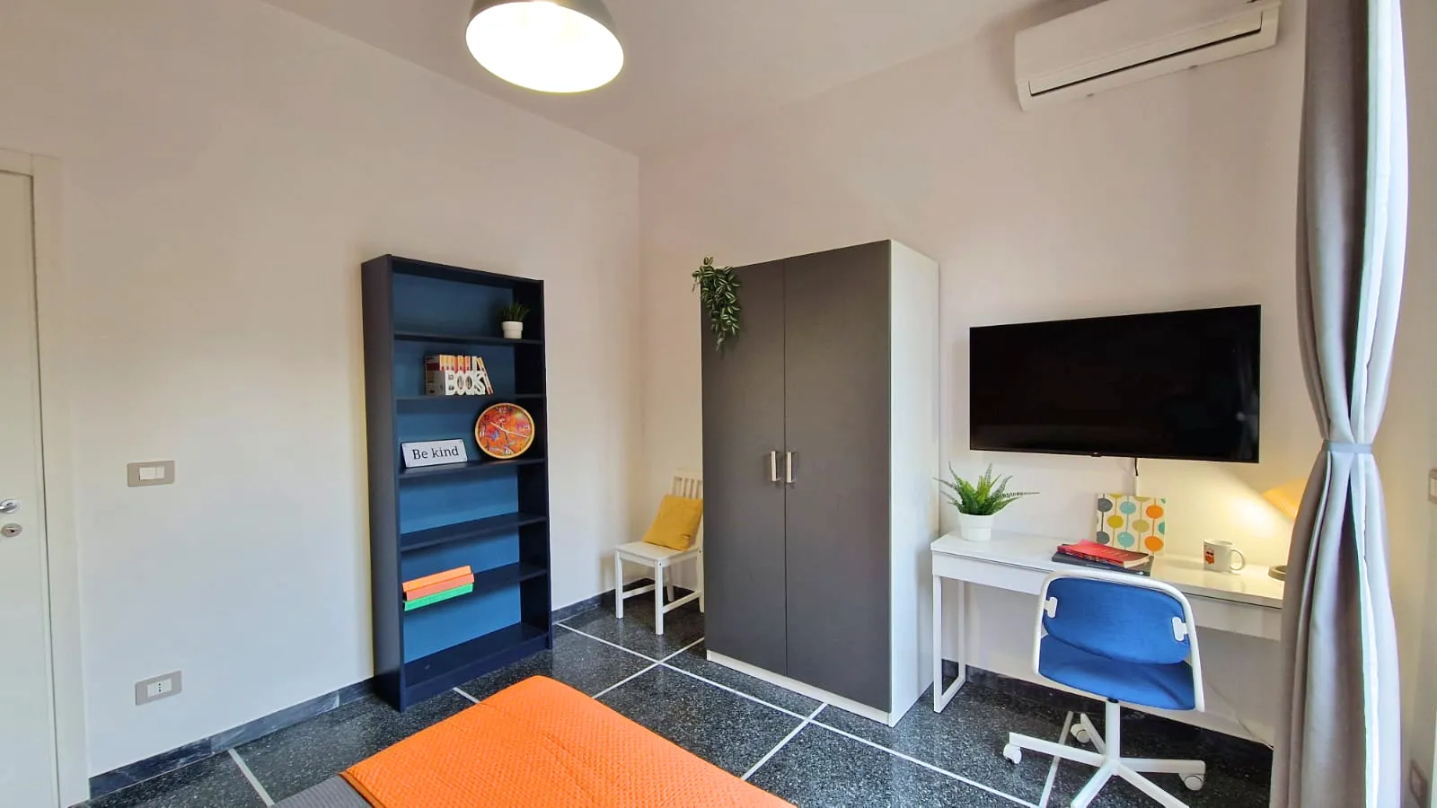 Private room in Bologna photo 4