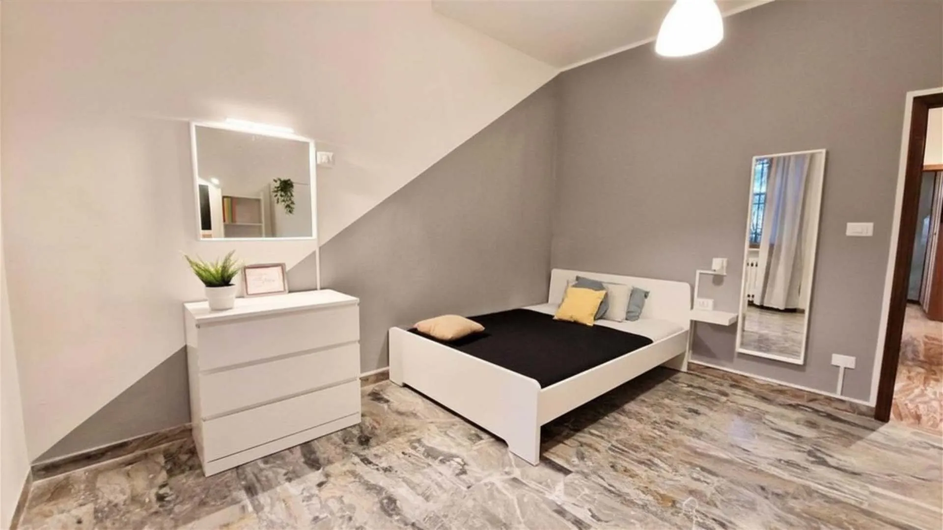 Room in Bologna
