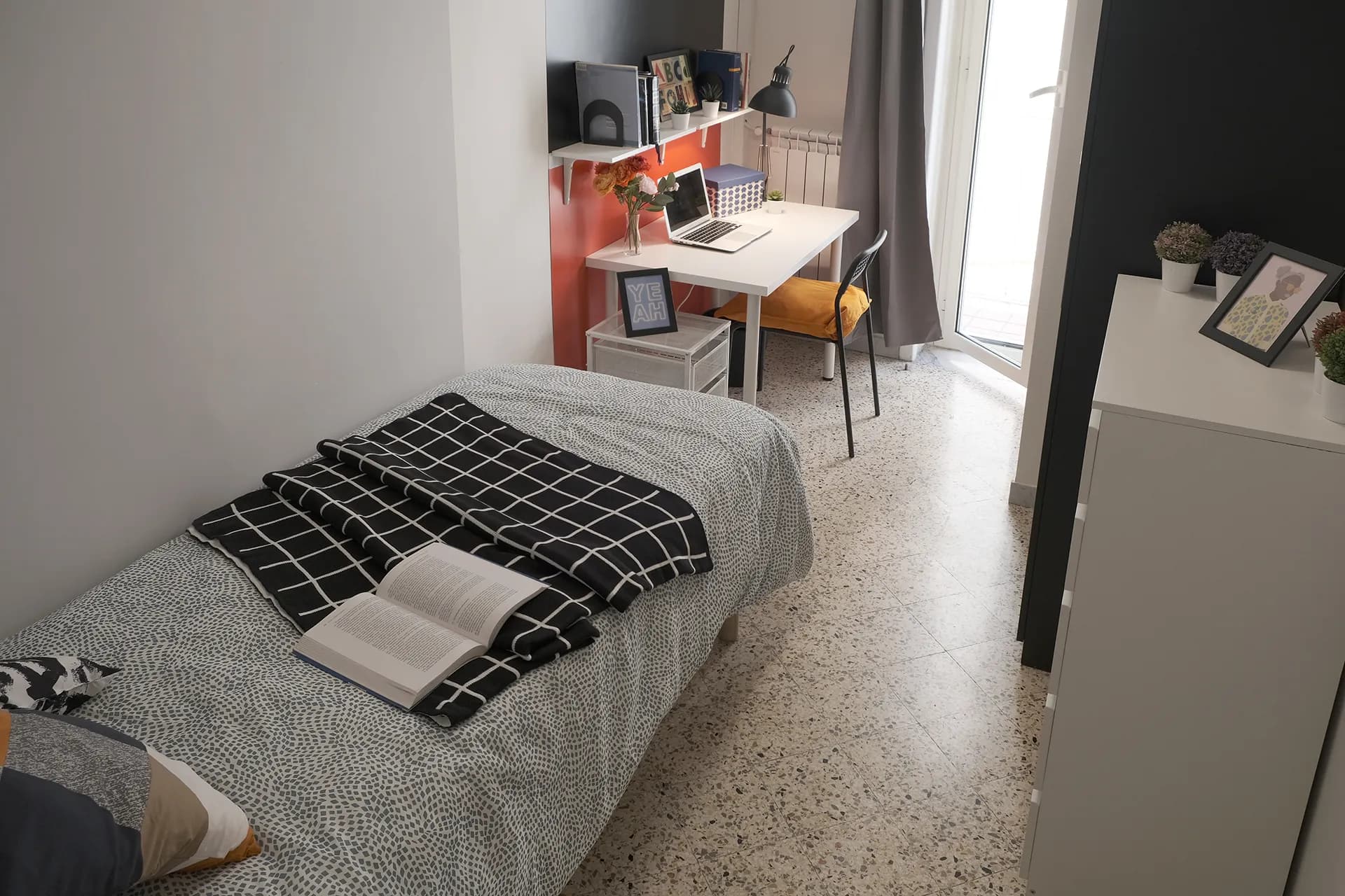Room in Naples
