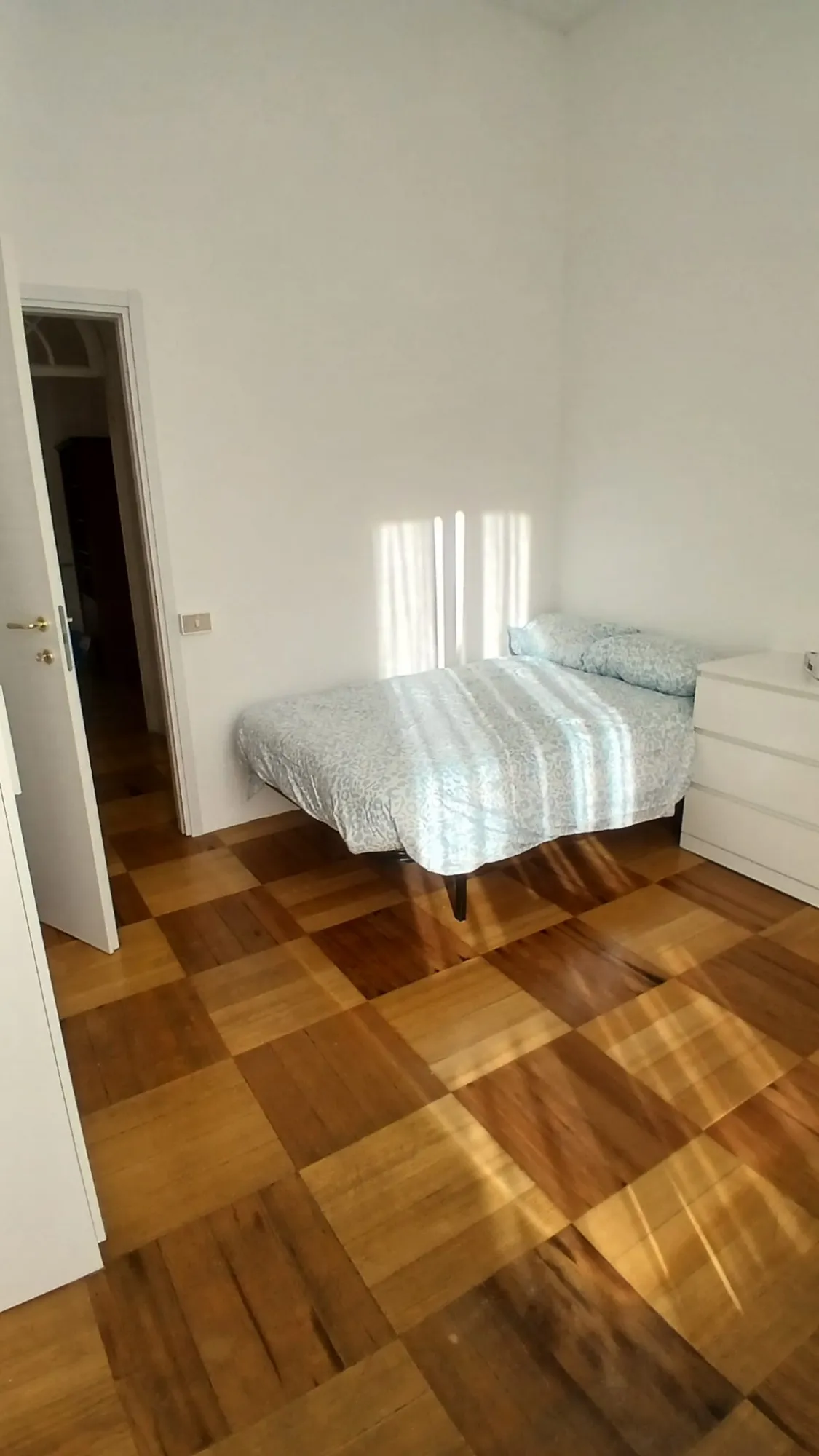 Room in Genoa