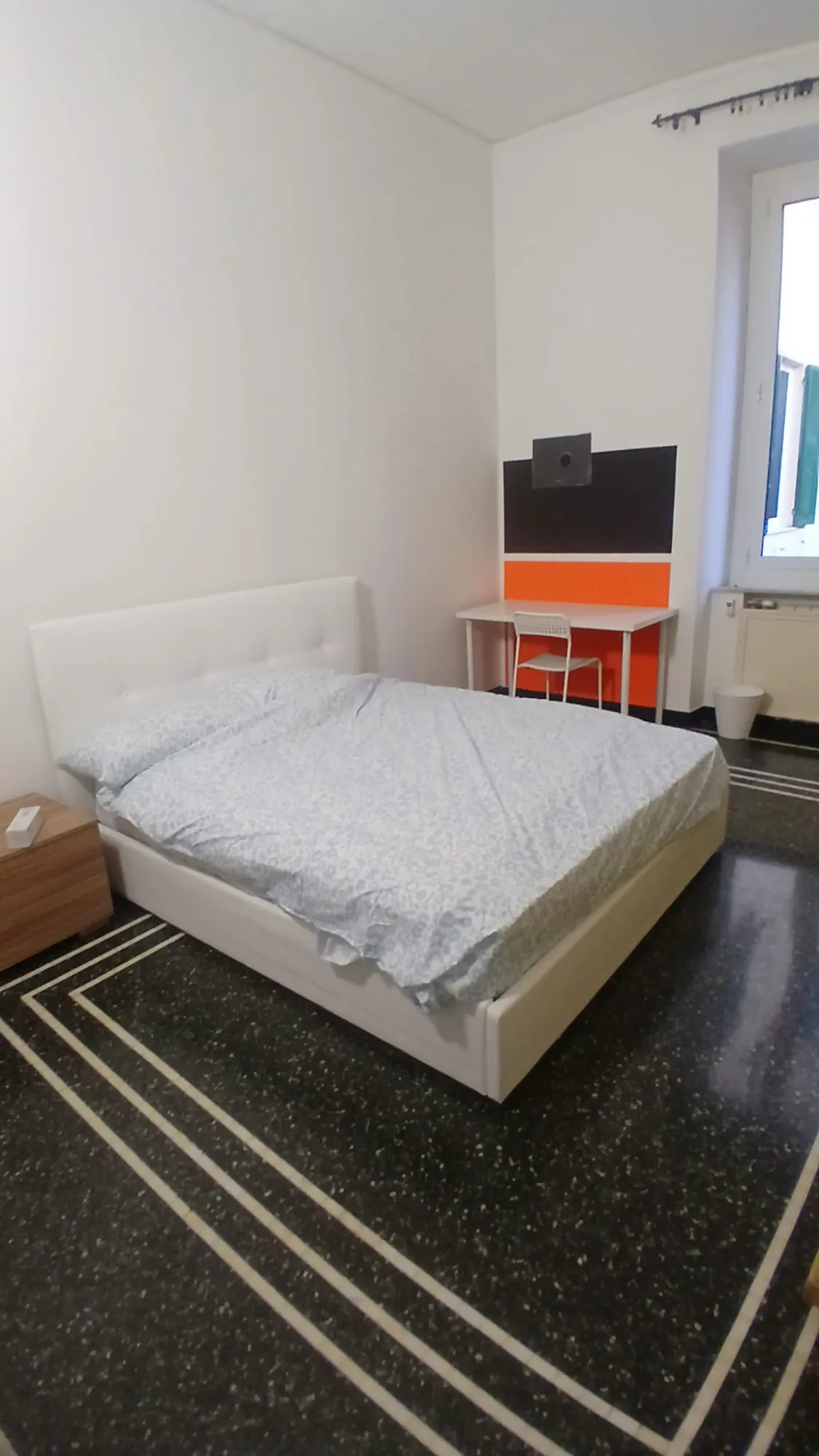 Room in Genoa